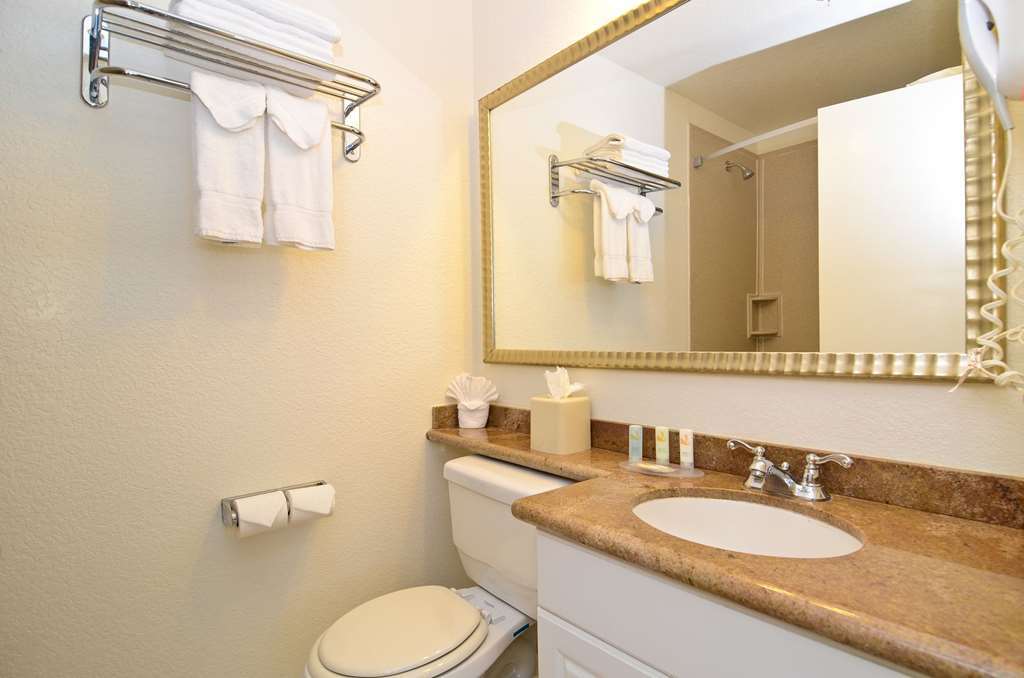 Beachfront Inn And Suites At Dana Point Room photo
